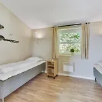 Najdenka - 25km From The Sea By Interhome 別荘